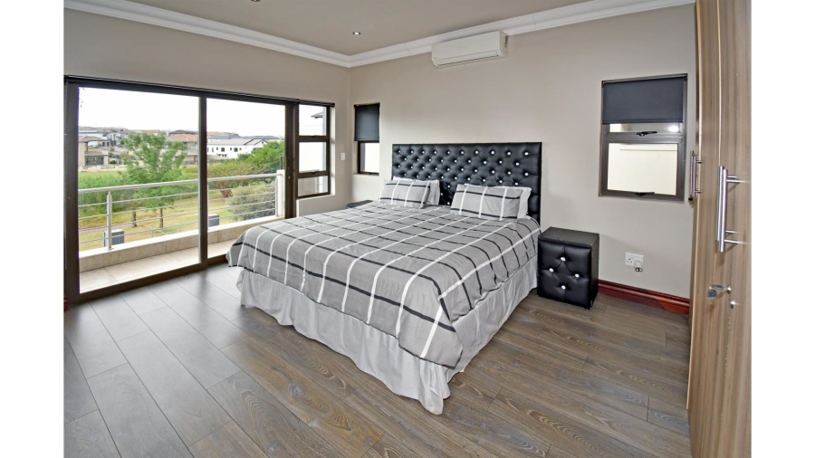 4 Bedroom Property for Sale in Blue Valley Golf Estate Gauteng