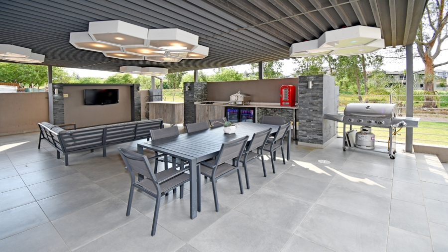 4 Bedroom Property for Sale in Blue Valley Golf Estate Gauteng