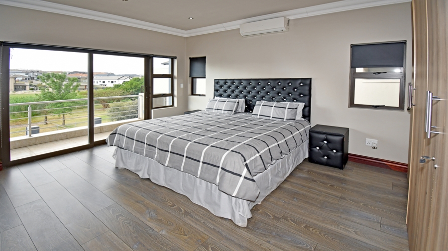 4 Bedroom Property for Sale in Blue Valley Golf Estate Gauteng