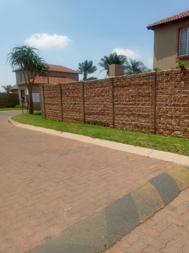 To Let 3 Bedroom Property for Rent in Terenure Gauteng