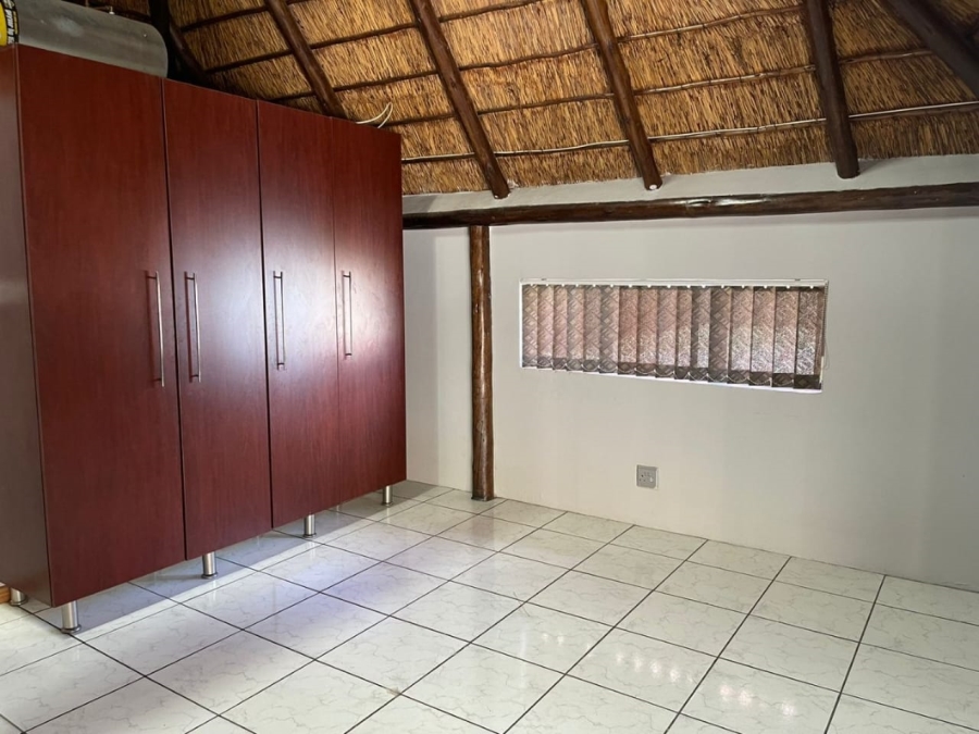 1 Bedroom Property for Sale in Falcon Ridge Gauteng