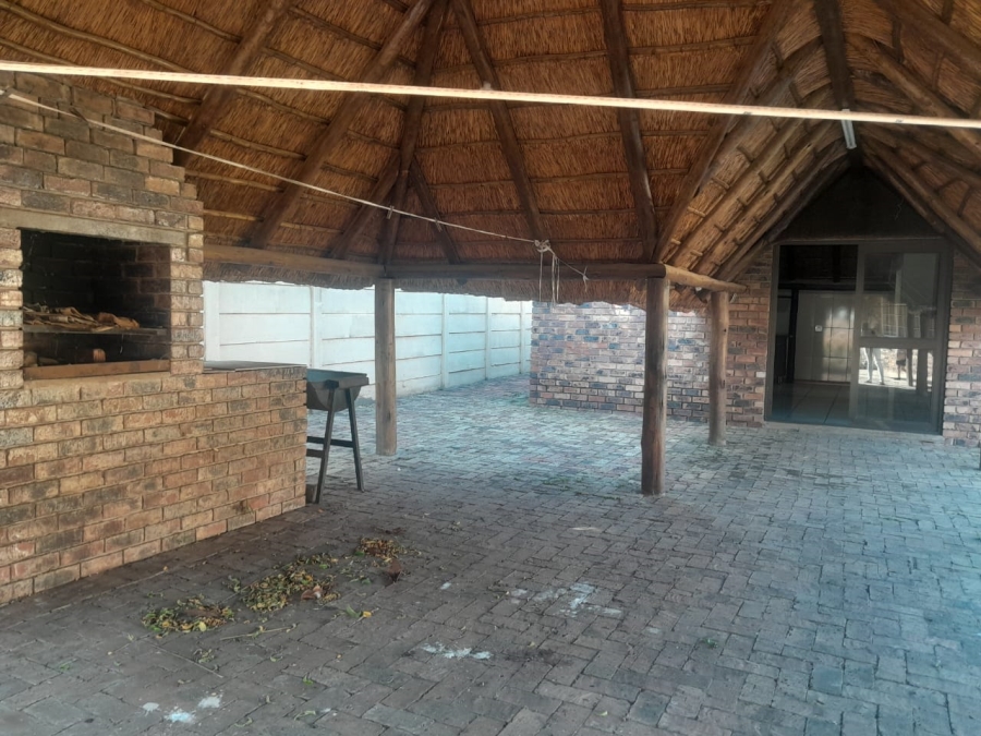 1 Bedroom Property for Sale in Falcon Ridge Gauteng