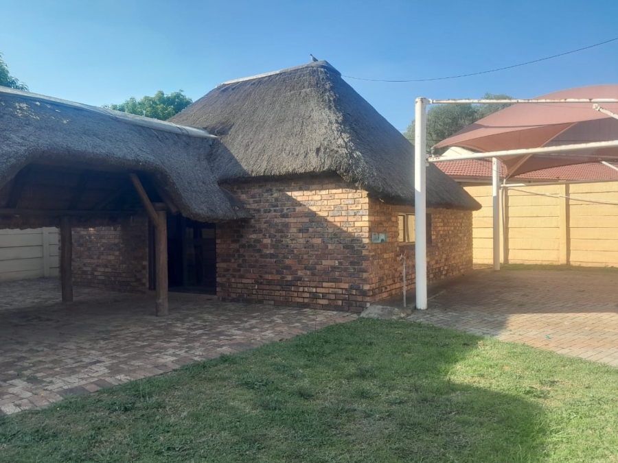 1 Bedroom Property for Sale in Falcon Ridge Gauteng