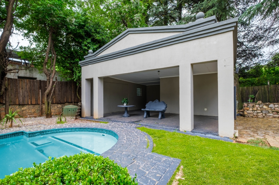 5 Bedroom Property for Sale in Northcliff Gauteng