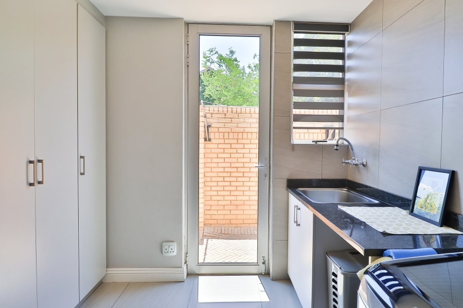 4 Bedroom Property for Sale in Rietvlei Ridge Country Estate Gauteng