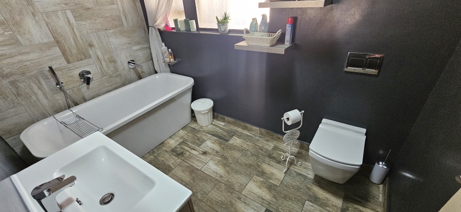 3 Bedroom Property for Sale in Randhart Gauteng