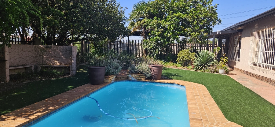 3 Bedroom Property for Sale in Randhart Gauteng