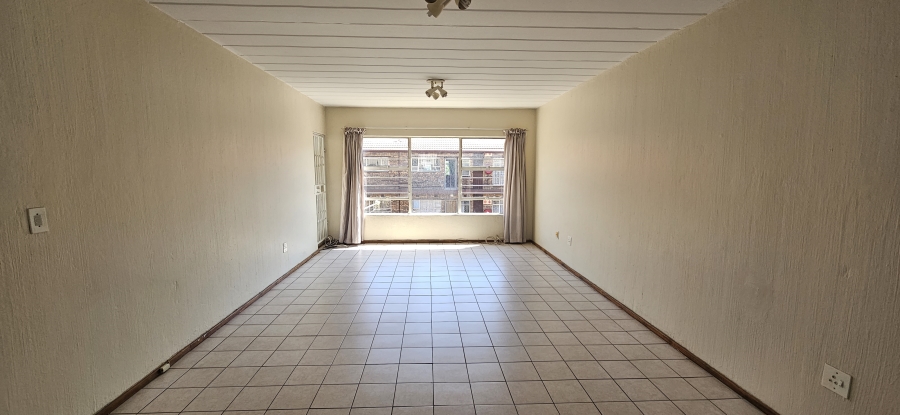 2 Bedroom Property for Sale in New Redruth Gauteng