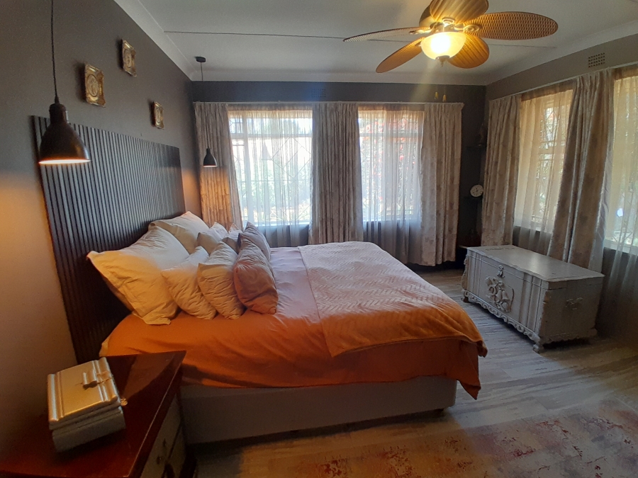 6 Bedroom Property for Sale in Florida Park Gauteng