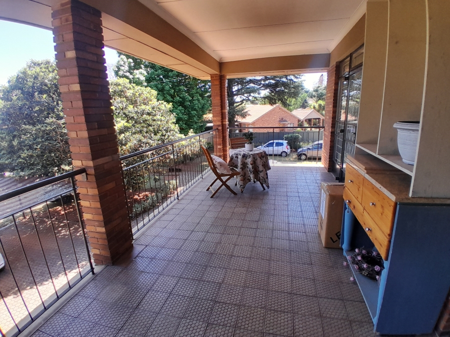 6 Bedroom Property for Sale in Florida Park Gauteng