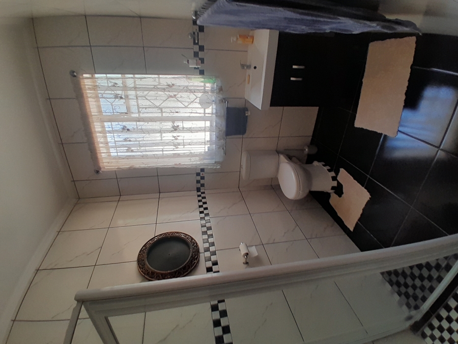 6 Bedroom Property for Sale in Florida Park Gauteng