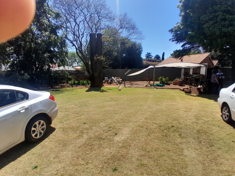 6 Bedroom Property for Sale in Florida Park Gauteng