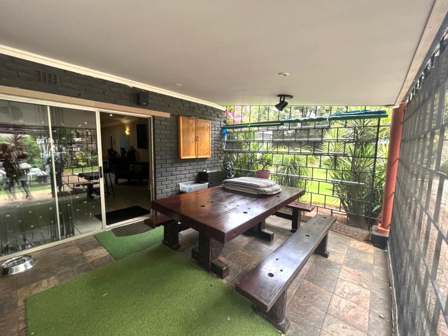 5 Bedroom Property for Sale in Three Rivers Gauteng