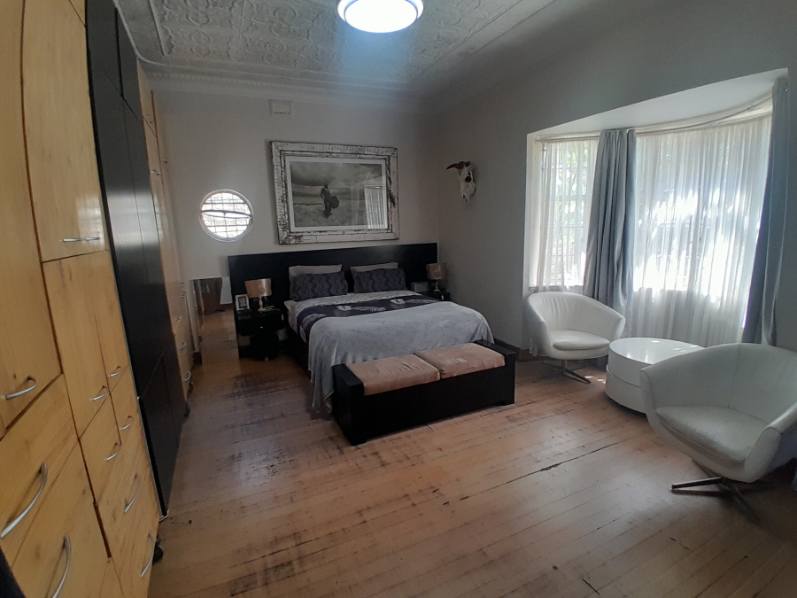 8 Bedroom Property for Sale in Florida Gauteng