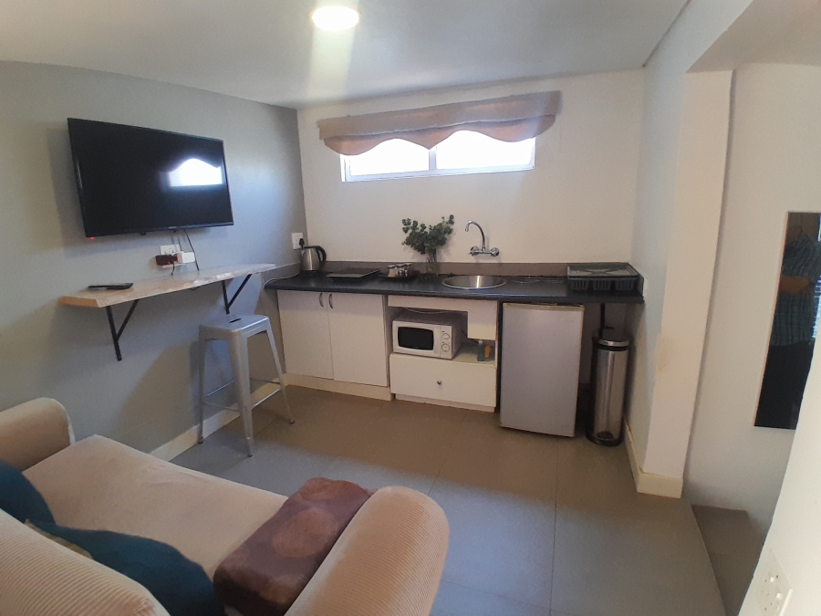 8 Bedroom Property for Sale in Florida Gauteng