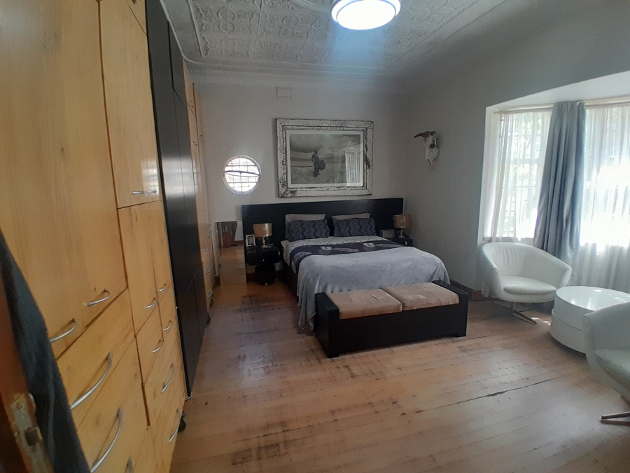8 Bedroom Property for Sale in Florida Gauteng