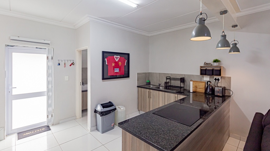 3 Bedroom Property for Sale in Albertsdal Gauteng