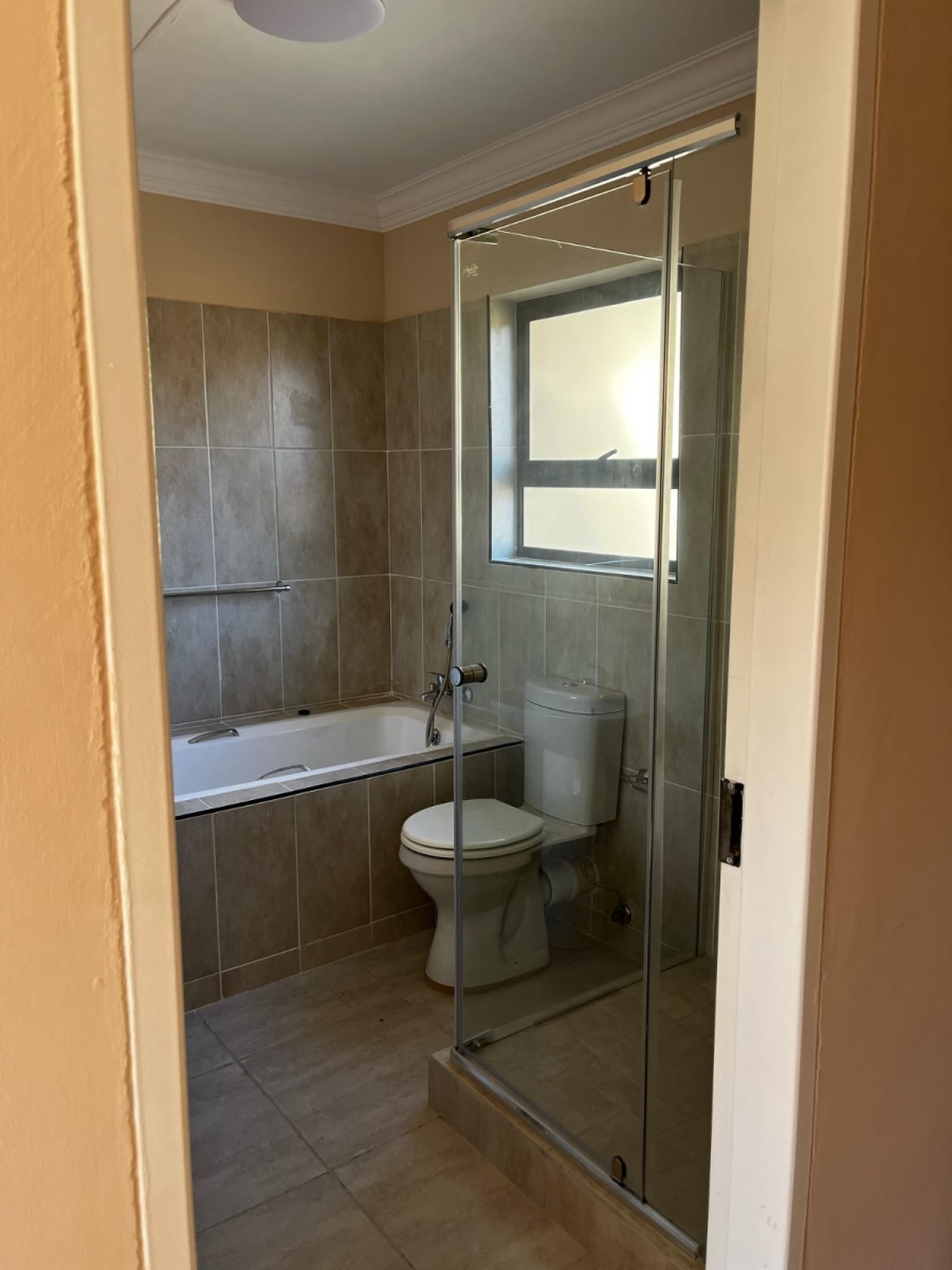 3 Bedroom Property for Sale in Amandasig Gauteng
