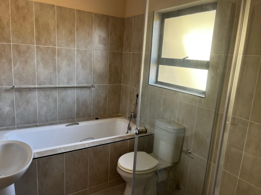 3 Bedroom Property for Sale in Amandasig Gauteng