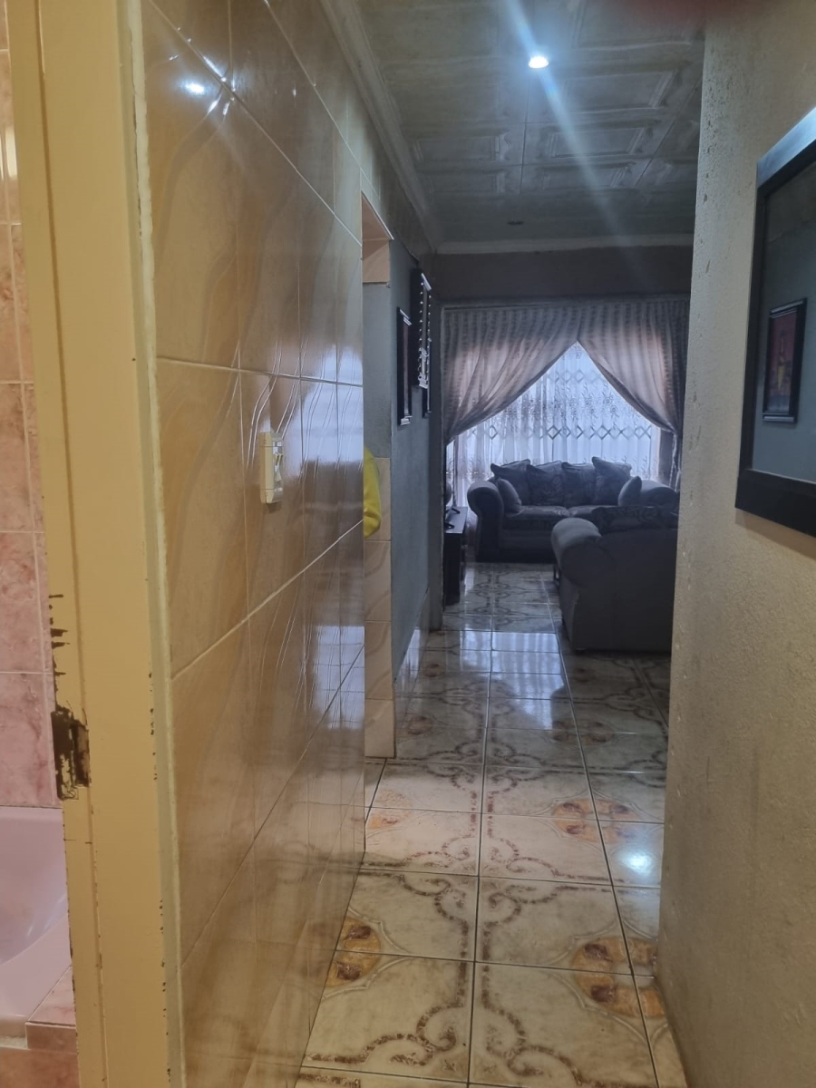 3 Bedroom Property for Sale in Mabopane Gauteng