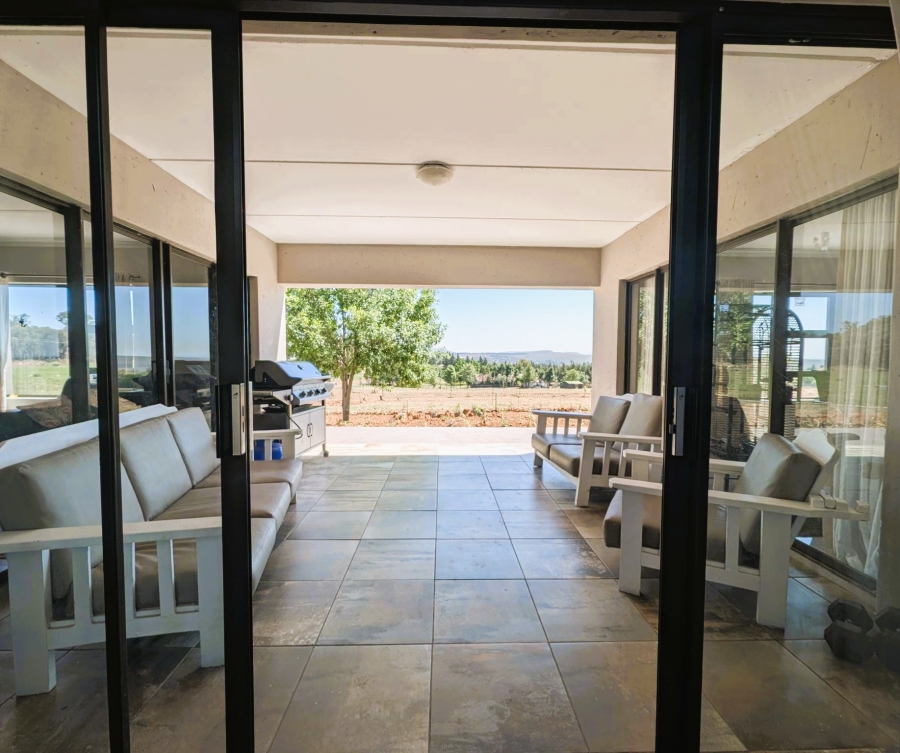 4 Bedroom Property for Sale in Blue Saddle Ranches Gauteng