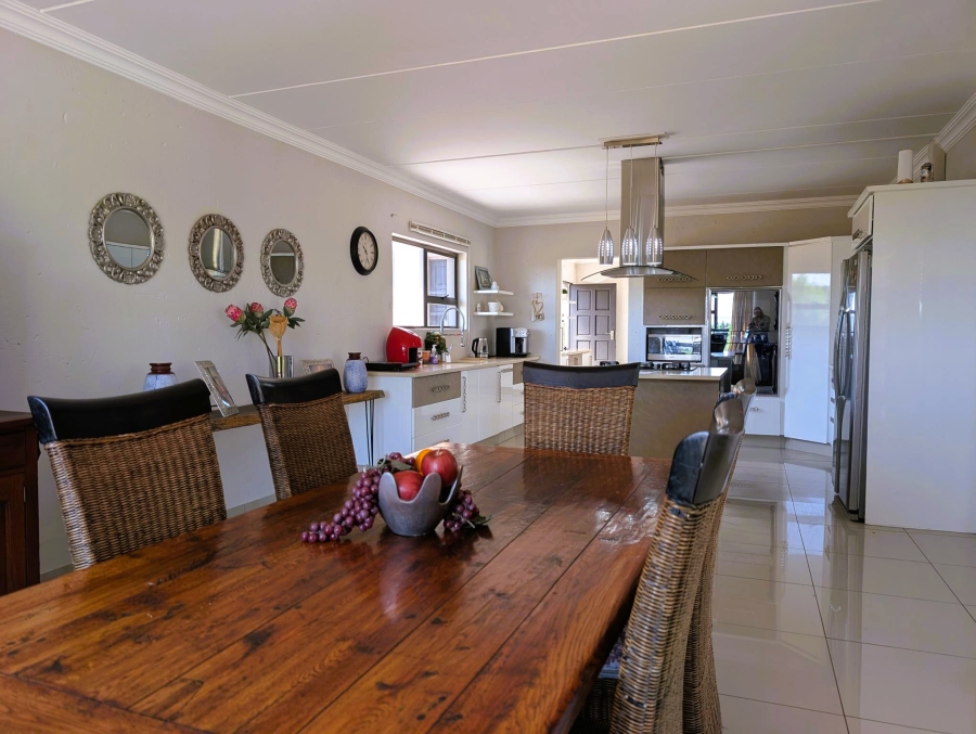 4 Bedroom Property for Sale in Blue Saddle Ranches Gauteng