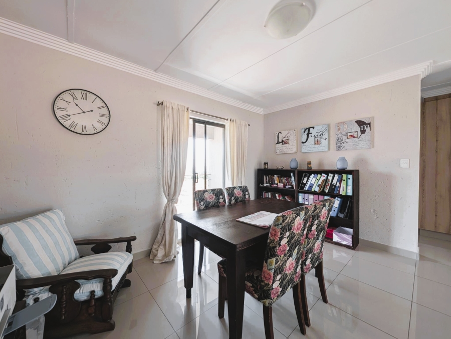 4 Bedroom Property for Sale in Blue Saddle Ranches Gauteng