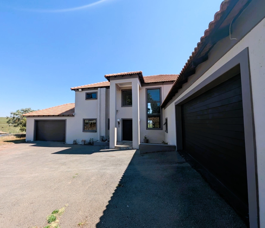 4 Bedroom Property for Sale in Blue Saddle Ranches Gauteng