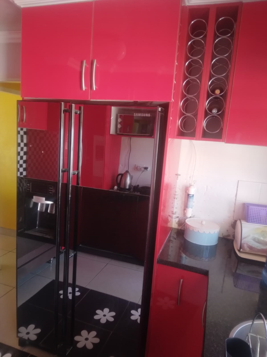 2 Bedroom Property for Sale in Mabopane Unit B Gauteng