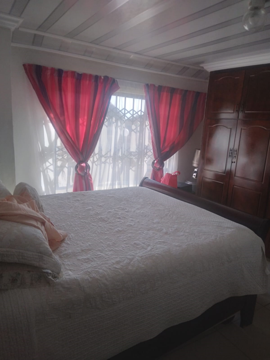 2 Bedroom Property for Sale in Mabopane Unit B Gauteng