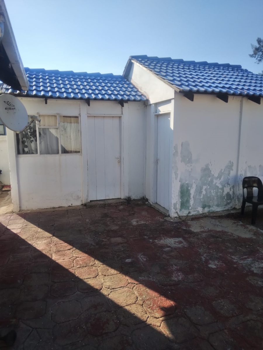 2 Bedroom Property for Sale in Mabopane Unit B Gauteng