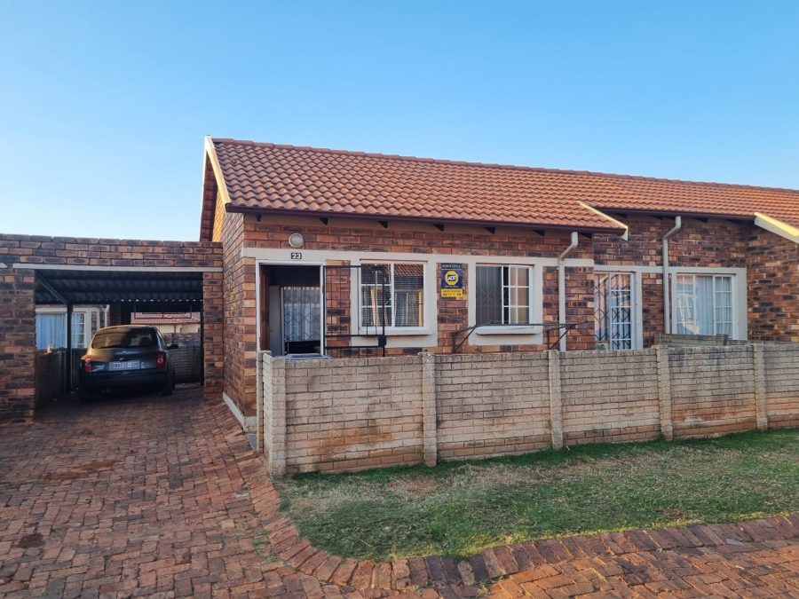 2 Bedroom Property for Sale in The Orchards Gauteng