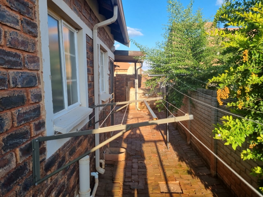 3 Bedroom Property for Sale in The Orchards Gauteng