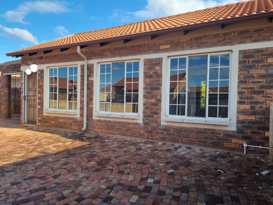 3 Bedroom Property for Sale in The Orchards Gauteng