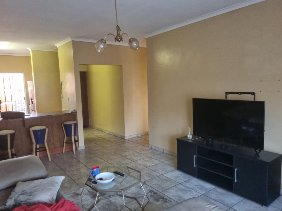 3 Bedroom Property for Sale in The Orchards Gauteng
