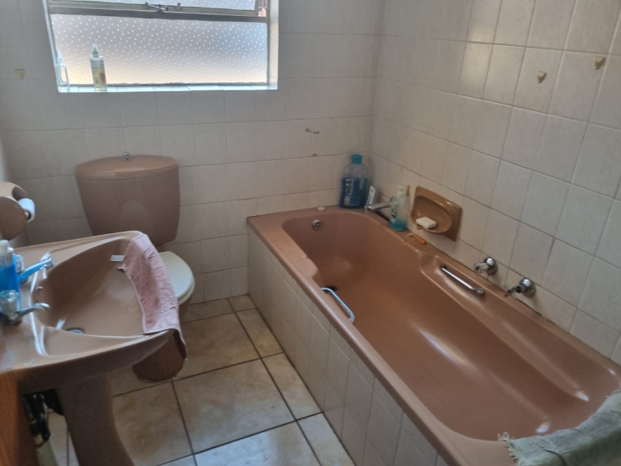 3 Bedroom Property for Sale in The Orchards Gauteng