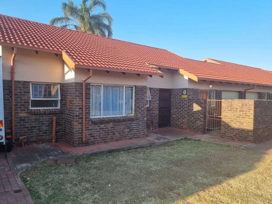 3 Bedroom Property for Sale in The Orchards Gauteng