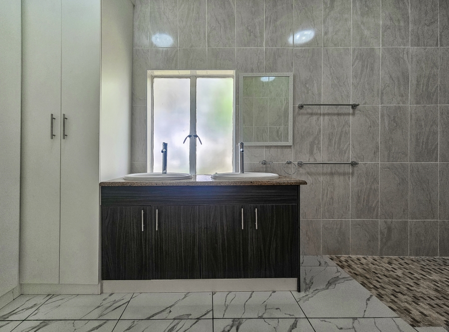 4 Bedroom Property for Sale in Villieria Gauteng