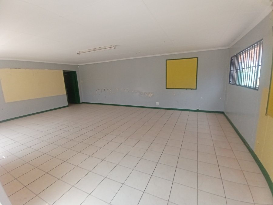 3 Bedroom Property for Sale in Robertsham Gauteng