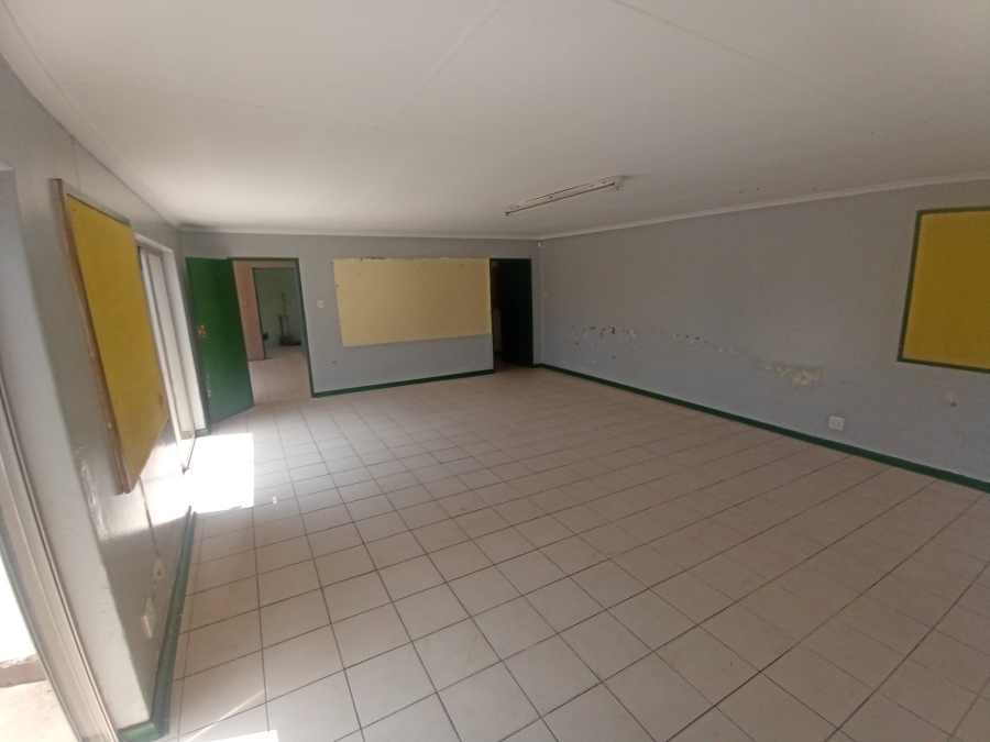 3 Bedroom Property for Sale in Robertsham Gauteng