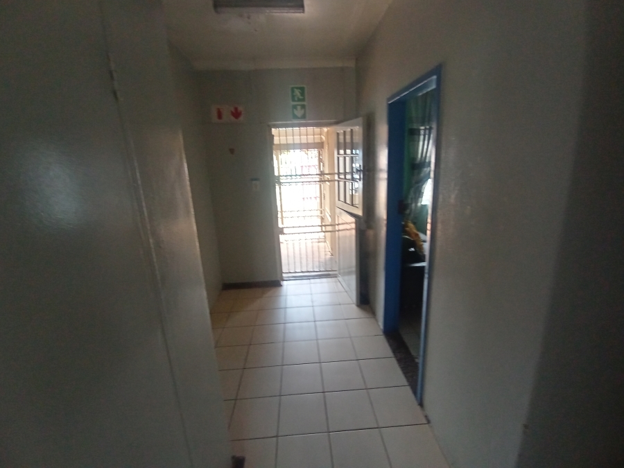 3 Bedroom Property for Sale in Robertsham Gauteng