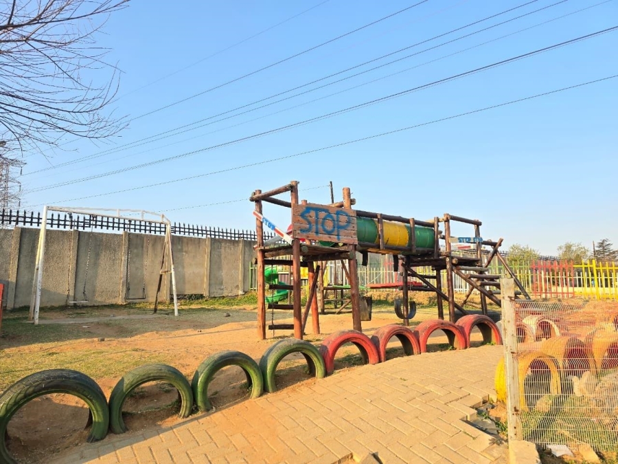 3 Bedroom Property for Sale in Ridgeway Gauteng