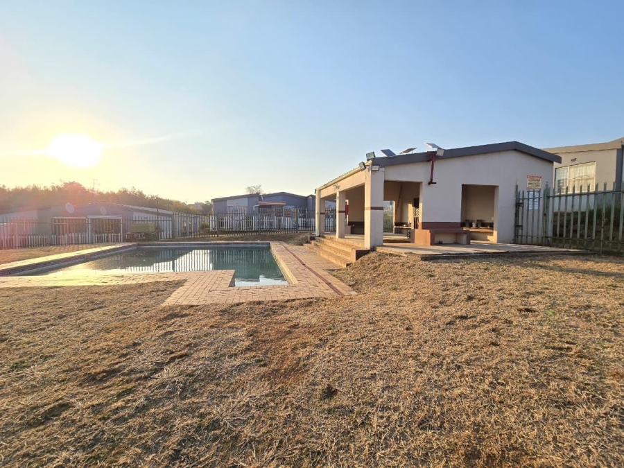 3 Bedroom Property for Sale in Ridgeway Gauteng