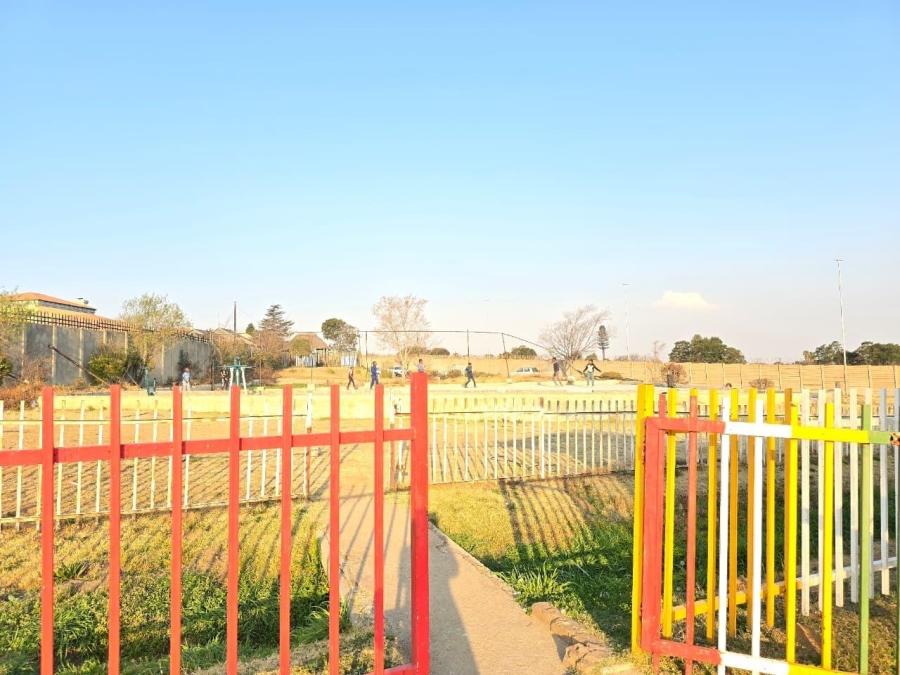 3 Bedroom Property for Sale in Ridgeway Gauteng