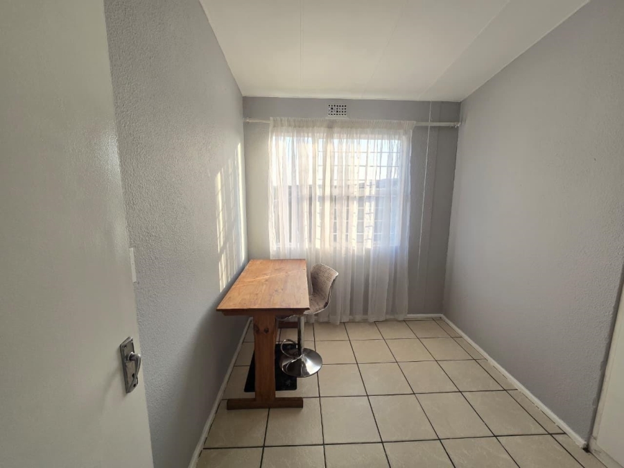 3 Bedroom Property for Sale in Ridgeway Gauteng