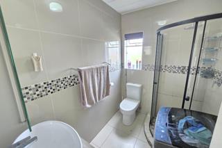 3 Bedroom Property for Sale in Linmeyer Gauteng