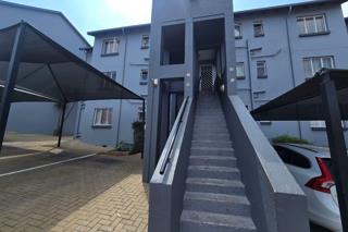 3 Bedroom Property for Sale in Linmeyer Gauteng