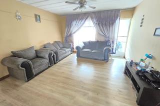 3 Bedroom Property for Sale in Linmeyer Gauteng