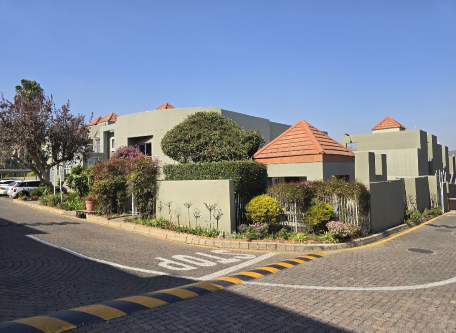 1 Bedroom Property for Sale in Glenhazel Gauteng