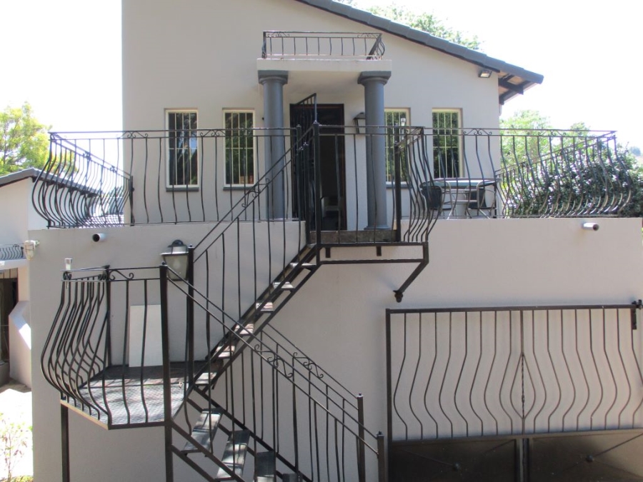 3 Bedroom Property for Sale in Wilro Park Gauteng